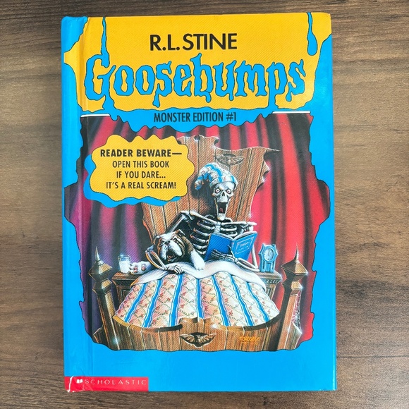 ** R.L. Stine GOOSEBUMPS Monster Edition #1 Hardcover Book 3 STORIES 1995 ** - Picture 1 of 10